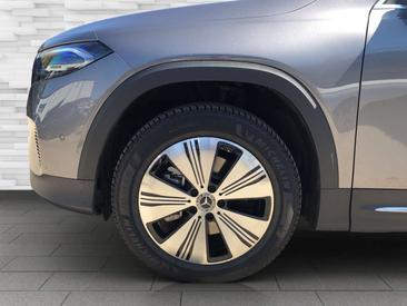 Mercedes EQB 250 Progressive — photo 17
