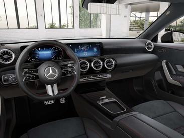 Mercedes CLA 200 AMG Line — photo 6