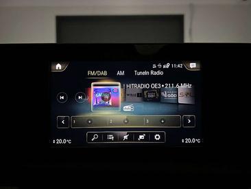 Mercedes CLA 180 AMG Line — photo 30