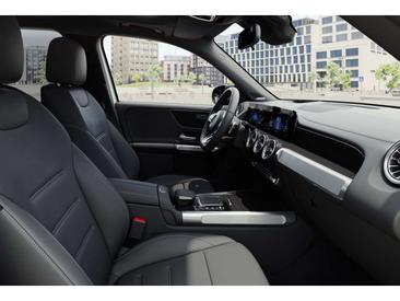 Mercedes EQB 250 — photo 9