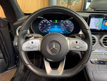 Mercedes Classe C 200 Night Edition — photo 21