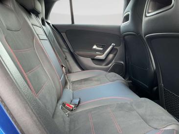 Mercedes CLA 200 AMG Line — photo 12