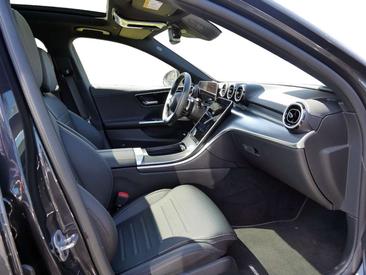 Mercedes Classe C 300 Night Edition — photo 4