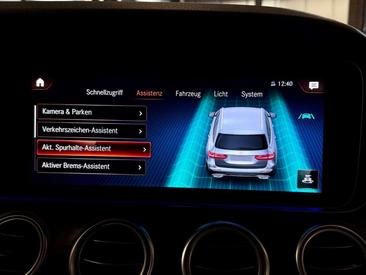 Mercedes Classe E 220 — photo 31