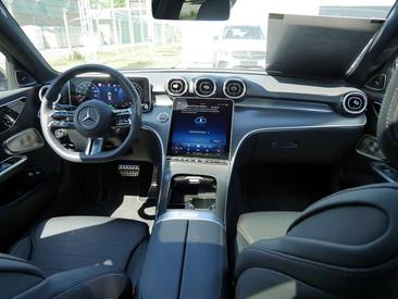 Mercedes Classe C 300 Night Edition — photo 7