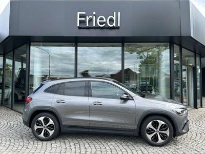 Mercedes GLA 200 Night Edition