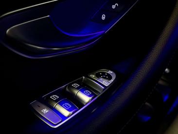 Mercedes Classe E 220 — photo 46