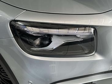Mercedes GLB 200 Night Edition — photo 26