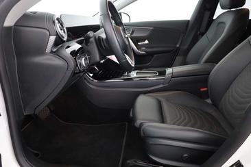 Mercedes CLA 250 — photo 23
