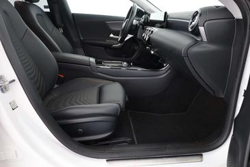 Mercedes CLA 250 — photo 24
