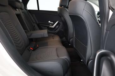 Mercedes CLA 250 — photo 25
