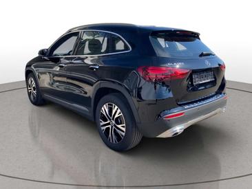 Mercedes GLA 180 Progressive Line — photo 6