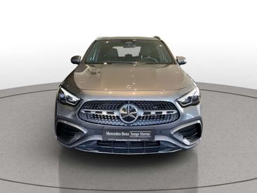 Mercedes GLA 200 AMG Line — photo 2