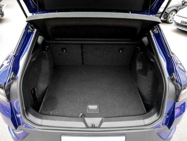 Volkswagen ID.4 Pro Performance — photo 11