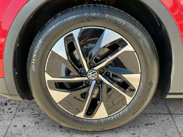 Volkswagen ID.4 Pure — photo 7