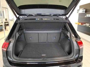 Volkswagen TIGUAN R-Line — photo 4
