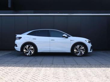 Volkswagen ID.5 Pro — photo 3