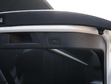 Volkswagen ID.5 Pro — photo 19