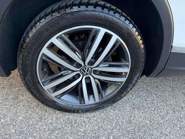 Volkswagen TIGUAN TDI Elegance — photo 12