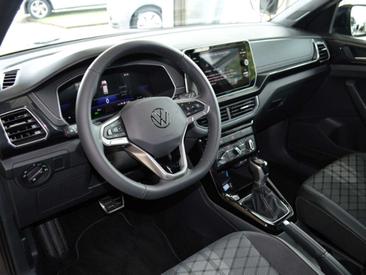 Volkswagen T-CROSS R-Line — photo 6