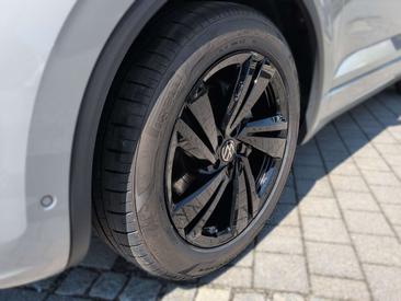 Volkswagen Touareg TDI Elegance — photo 6