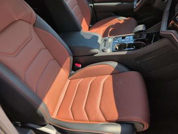 Volkswagen Touareg TDI Elegance — photo 9