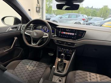 Volkswagen Taigo R-Line — photo 13