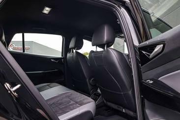 Volkswagen ID.5 Pro — photo 21