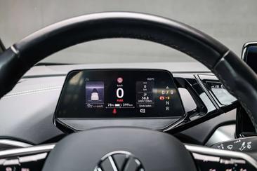 Volkswagen ID.5 Pro — photo 29