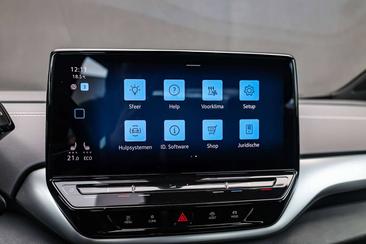Volkswagen ID.5 Pro — photo 35