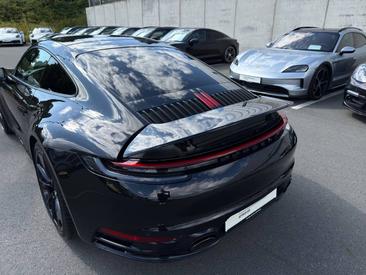 Porsche 992 I Carrera — photo 11