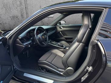 Porsche 992 I Carrera — photo 13