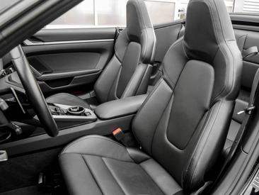 Porsche 992 I Carrera Cabriolet — photo 12