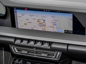 Porsche 992 I Carrera Cabriolet — photo 15