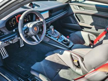 Porsche 992 II GT3 — photo 14