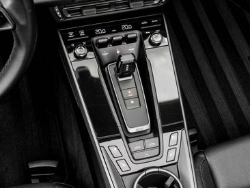 Porsche 992 I Carrera Cabriolet — photo 16