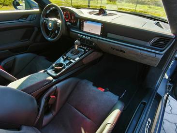 Porsche 992 II GT3 — photo 18