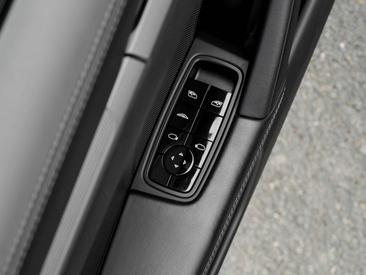 Porsche 992 I Carrera Cabriolet — photo 23