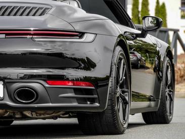 Porsche 992 I Carrera Cabriolet — photo 25
