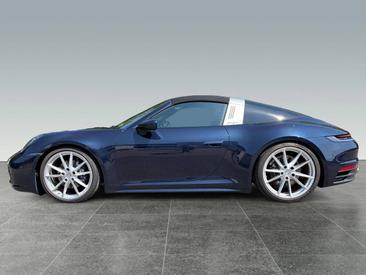Porsche 992 I Targa 4 — photo 2