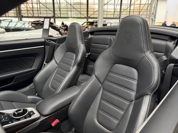 Porsche 992 II Carrera Cabriolet — photo 11