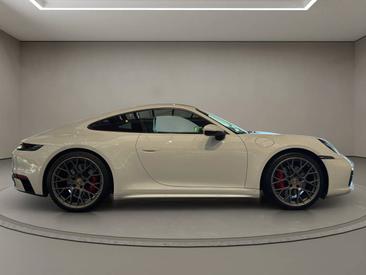 Porsche 992 I Carrera S — photo 7