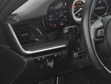 Porsche 992 I Turbo S — photo 12