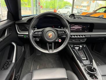 Porsche 992 II Carrera Cabriolet — photo 12