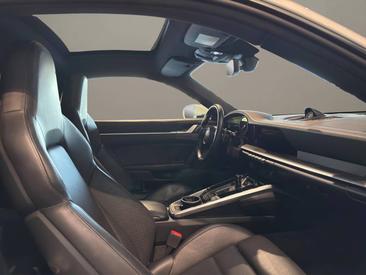Porsche 992 I Carrera S — photo 12