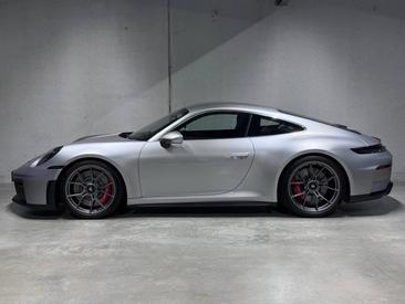Porsche 992 II GT3 Mit Touring-Paket — photo 2