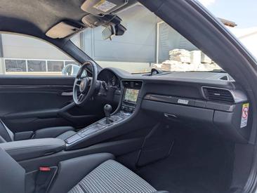 Porsche 991 I R — photo 12