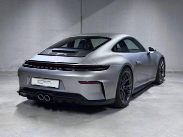 Porsche 992 II GT3 Mit Touring-Paket — photo 5