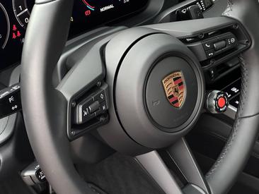 Porsche 992 II Carrera S — photo 21