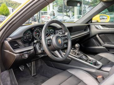 Porsche 992 I Carrera S — photo 15